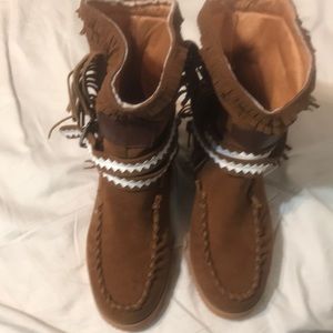 Women’s chestnut vegan leather boots